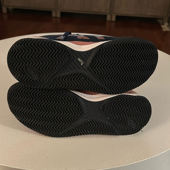 GEL-RESOLUTION shoes. - Picture 6 of 9